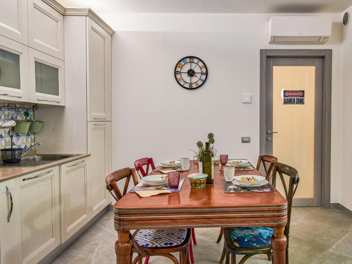 Apartment La Tana Del Pescatore By Interhome Mezzegra ภายนอก รูปภาพ